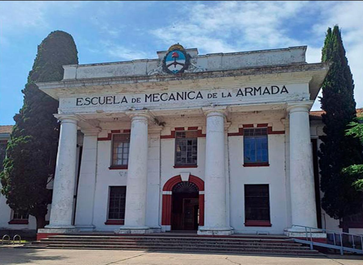 Fachada de la Escuela de Mecánica de la Armada (ESMA)